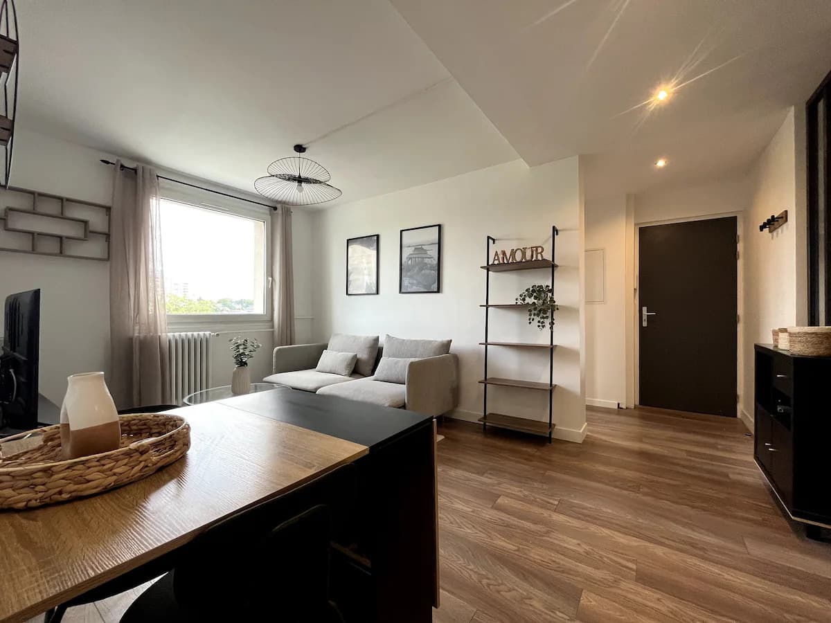 Colocation 4 chambres, rue Pierre Brun - miniature 2
